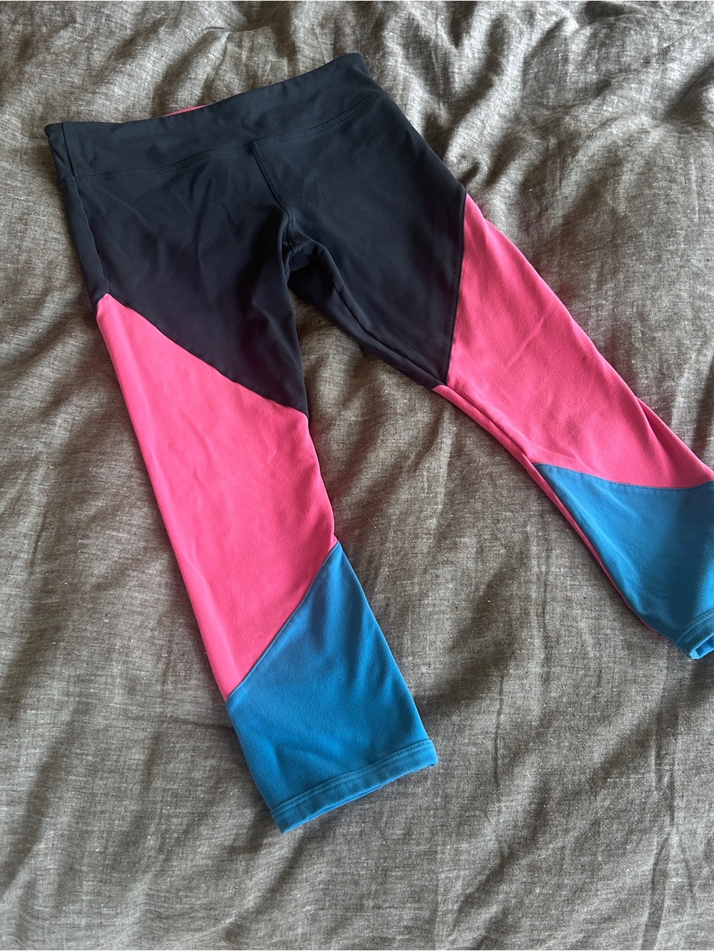 Lorna Jane Leggings with Hot Pink and Blue Colorblocks